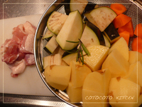 http://cotoco.jp/kitchen/cotocoto/assets_c/2011/08/chicken-and-vegetable1-thumb-200x150-765.jpg