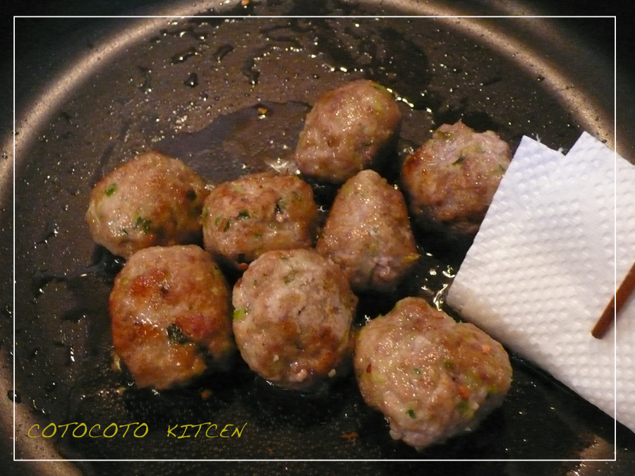 http://cotoco.jp/kitchen/cotocoto/images_entry/meat-ball8.jpg